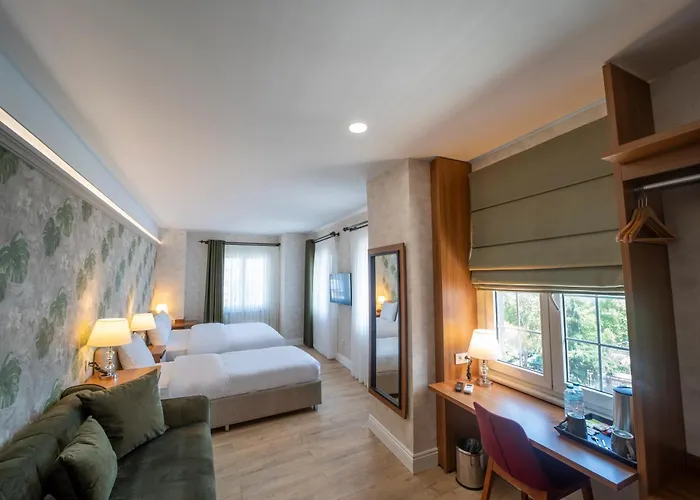 Mell City Suites Hotel