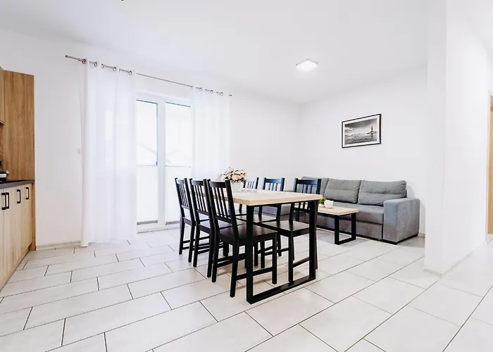 Nadmorska Przystan Apartamenty - Basen, Sala Zabaw, Rowery, Animacje