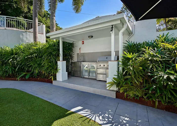Alassio Apartments Palm Cove - Privately Managed