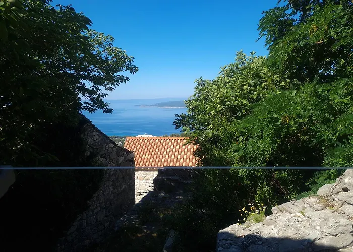 Sea View Stone House Donkey