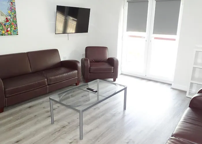 Cocoon @ International Inn + Apartments