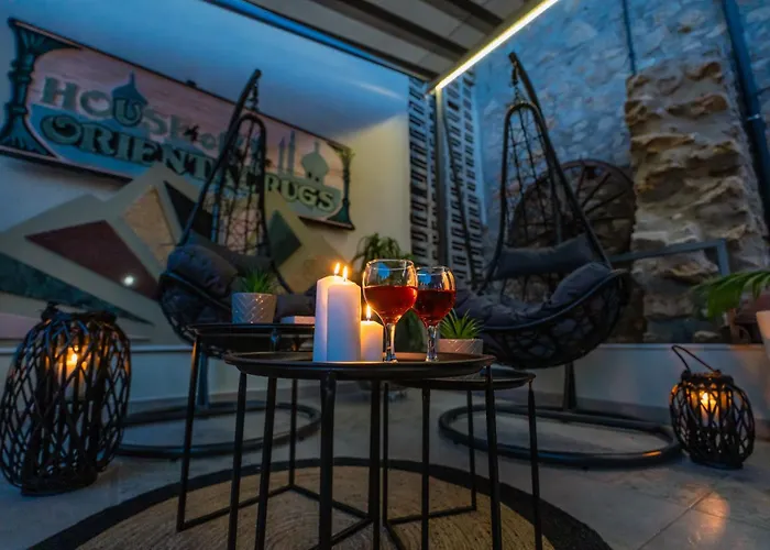 The Stone Manor , Noho Boutique Thissio