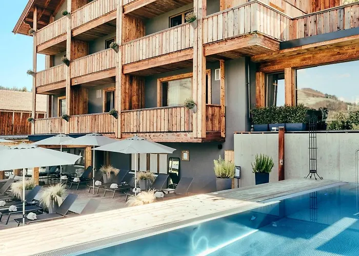 Almmonte Sensum Suites - Funky Living Hotel