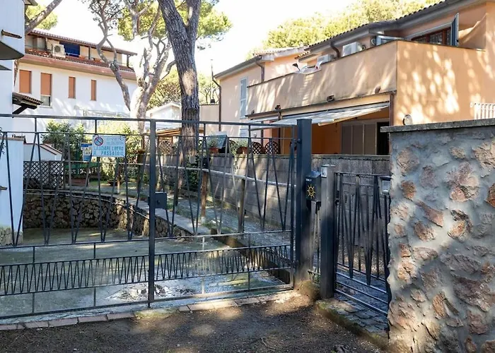 A Due Passi Dal Mare