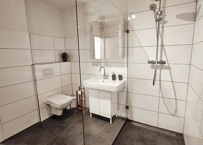Modernes Appartment Im Gruenen