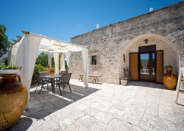 Valle D'Itria Trulli E Alcova Mikael