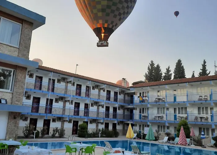 Uyum Hotel