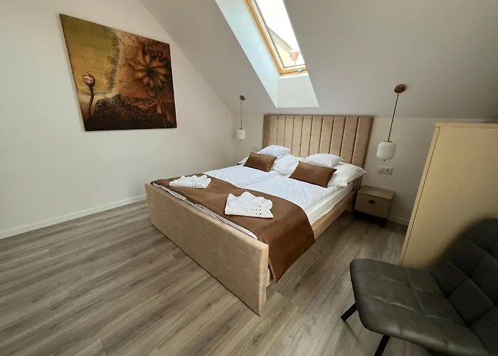 Astra Lux Apartments