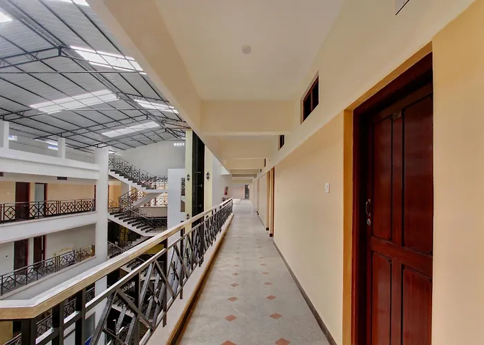 Hotel O Century Park