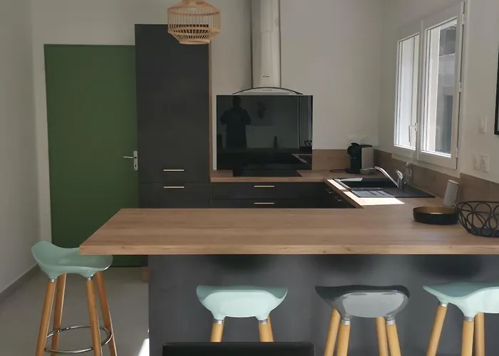 Nouvelle Villa Provencale Calme, Proche Du Centre