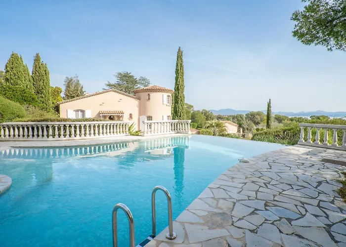 Holiday Home L'Escarpe Des Arbousiers By Interhome