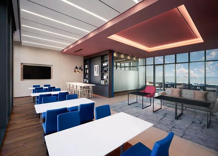 Courtyard By Marriott Suwon