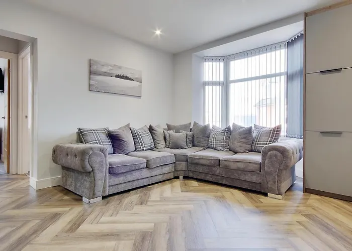 Ashley Road Apartment 2