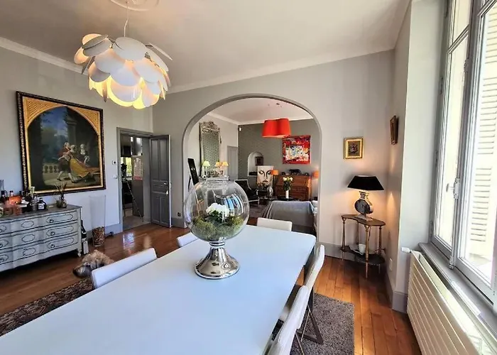 "La Villa Des Roses" - Echappee Belle A Dijon