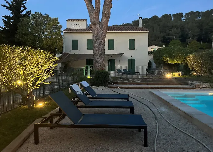 Villavos- Le Bocage - Ancienne Bastide Au Charme Authentique - Piscine Et Jardin Prives - 12 Pers - Cassis