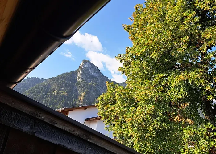 Neu! Ferienwohnungen Im Lueftlmalereck, Hennalahaus