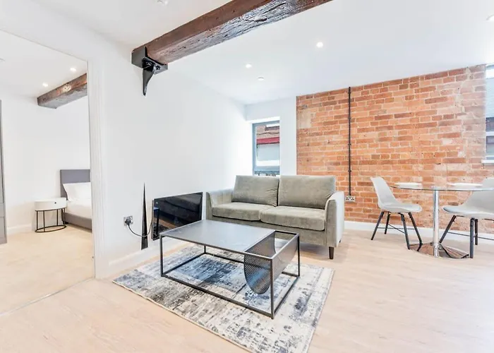 Characterful 1 Bed Apartment In Burton-On-Trent