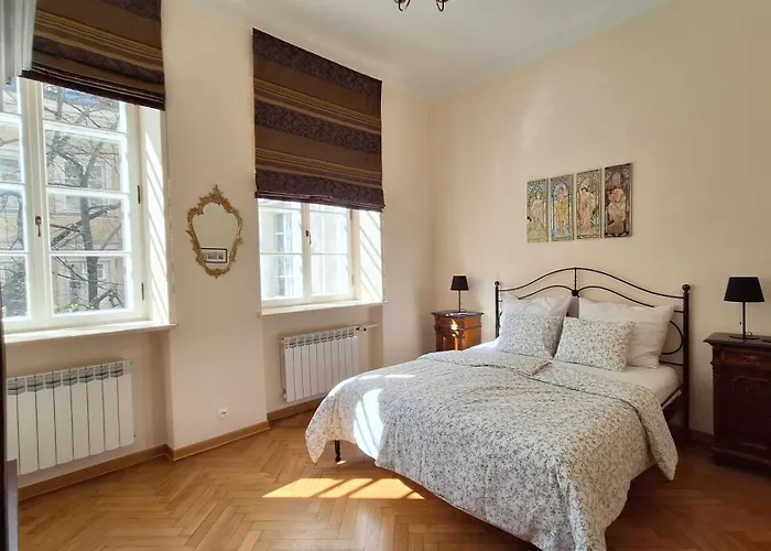 Elegant 3 Room At The Old Town - 70M2 - Up To 6 Sleeps