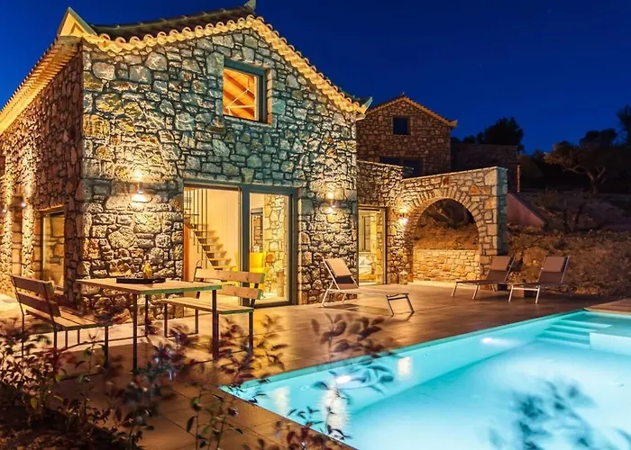 Gerakada Exclusive-Seaview Villa With Private Pool