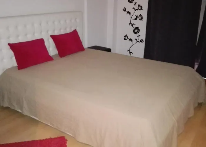 Rocha T Apartments
