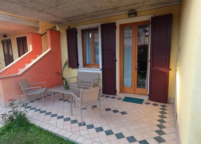 Hoya Apartment