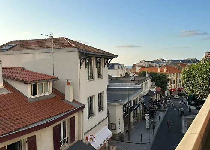 Superbe Appartement Plein Centre De Biarritz