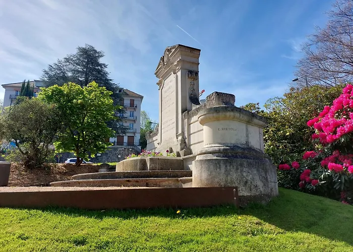 Le Mirabeau Vue Lac