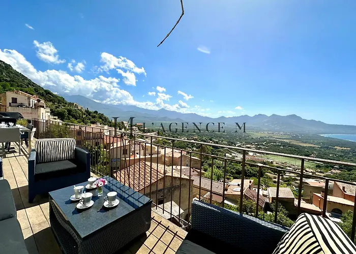 Bella Vista - Duplex D'Exception Avec Terrasse Suspendue Et Vue Panoramique Sur La Baie De Calvi