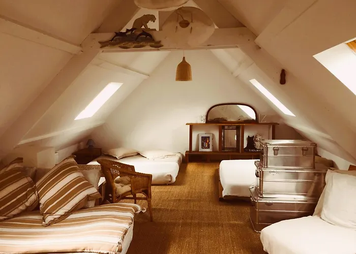 Villa Aux Roses