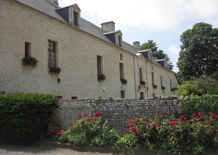 Hotel Le Manoir De Mathan Crepon A La Campagne 5 Mn D'Arromanches Et 10 Mn De Bayeux