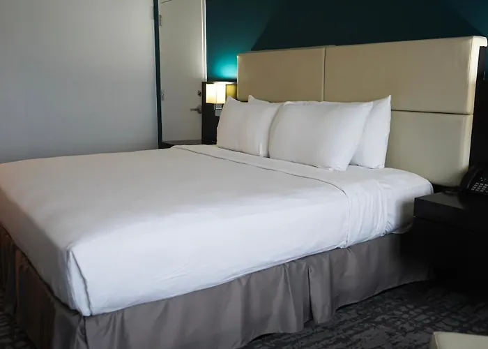 Costa Bahia Hotel, Convention Center And Casino