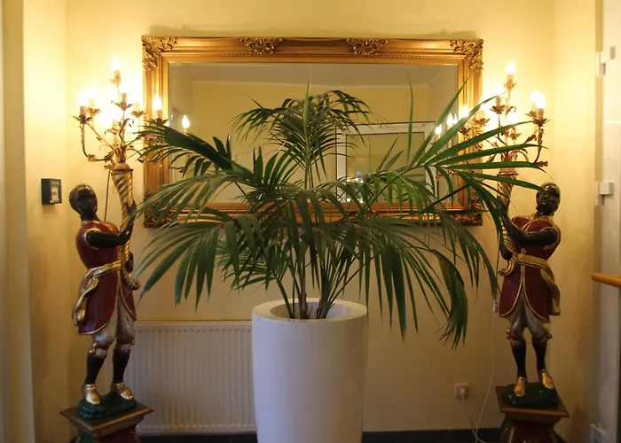 Hotel Garden Cottage Mit Kostenfreien Parkplaetzen