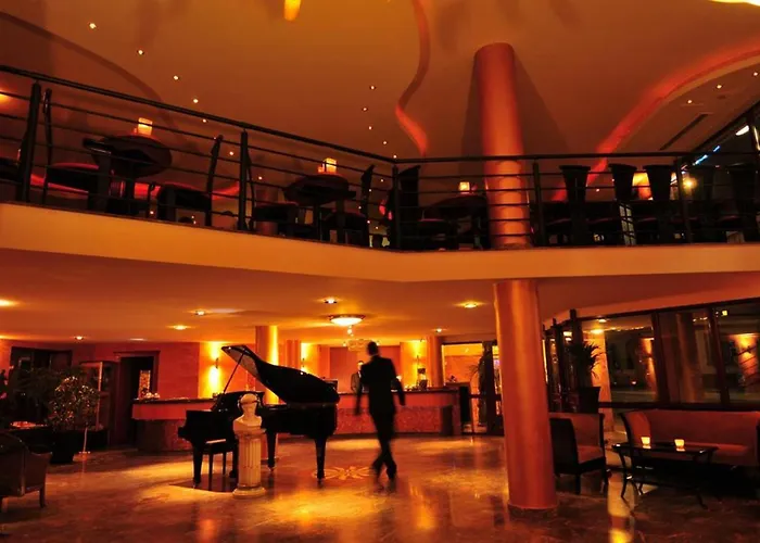 Hotel Santo
