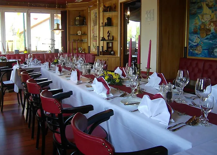 Strandhotel Deichgraf Graal-Mueritz