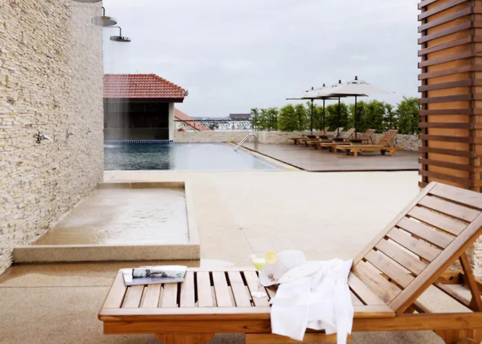 Intimate Hotel Pattaya - Sha Extra Plus