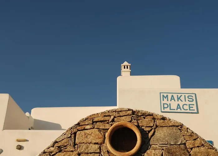 Makis Place