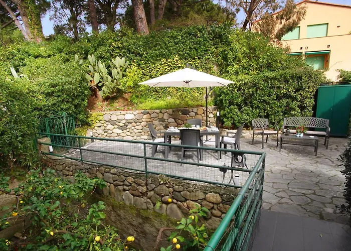 Monterosso Garden House Studio