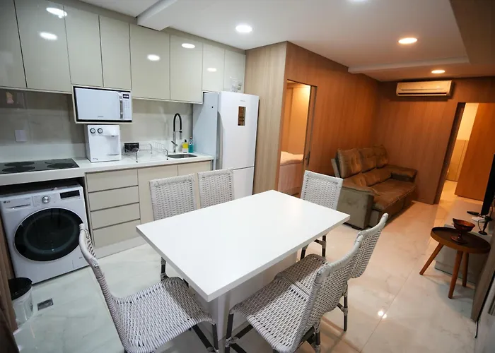 Foz Cobertura 3 Suites E Foz Apartamento 2 Suites