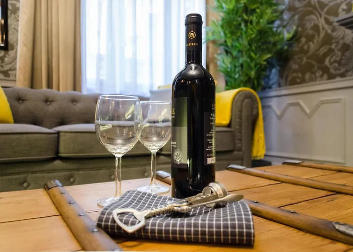 Viktoria Luxury Apartment