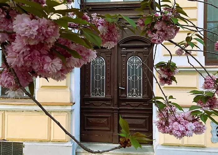 Silentium City Apartman Sarvar