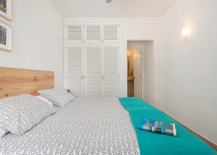 Apartamento En Primera Linea De La Playa En Cala Dor