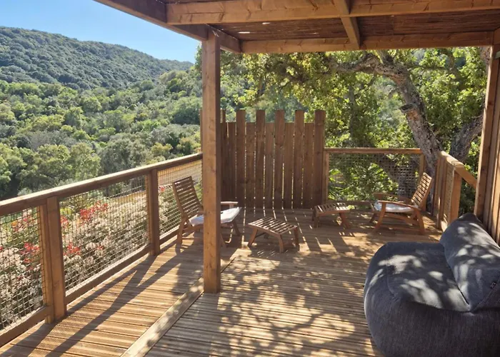 Chalet Maisonette Dans Hameau Calme