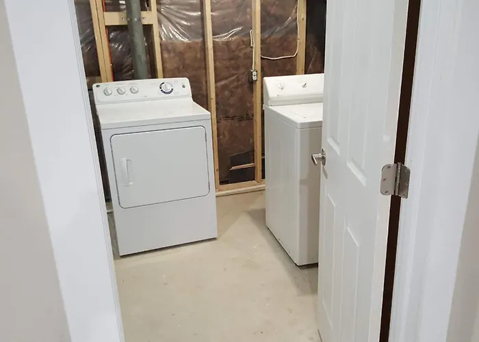 All-Inclusive Basement Unit