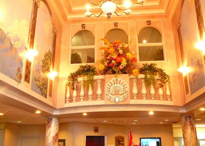 Coast Abbotsford Hotel & Suites