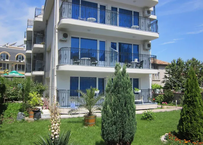 Albatros 2 Family Hotel