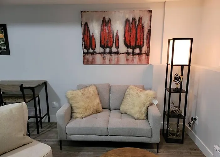 Exquisite Guest Suite In Saskatoon