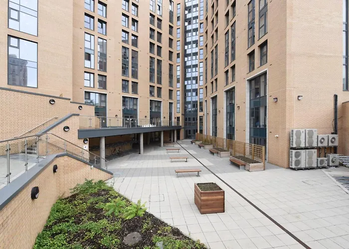 Dobbie'S Point In Central Glasgow