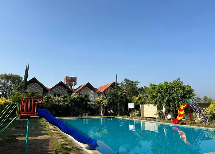 7 Heaven Villas & Resorts