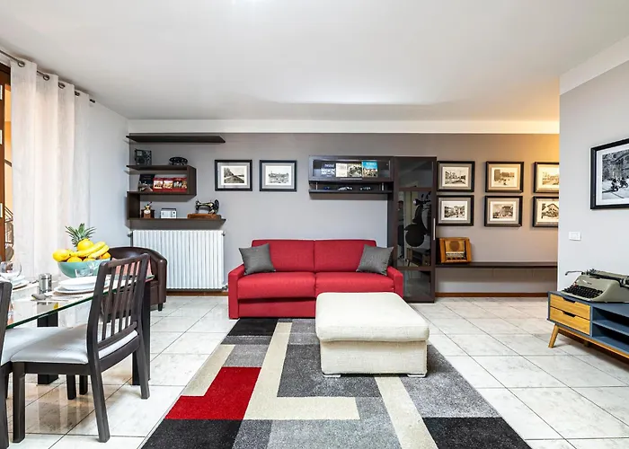 "Once Upon A Time" Cherubini Palace Thematic Apartments Free Parking