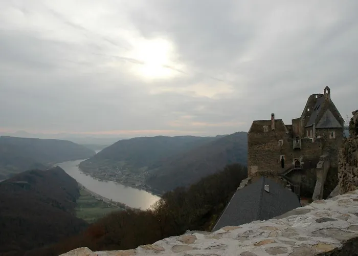 Ad Vineas Gaestehaus Nikolaihof-Hotel Garni